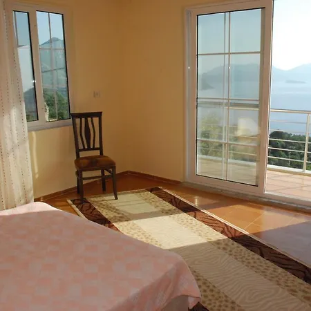 With Amazing Sea View Lejlighed